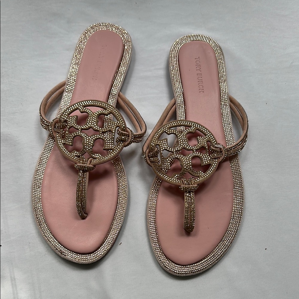 Elegant Sandals in Pink
